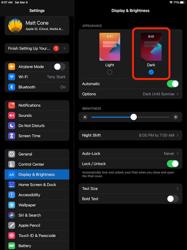 Using dark mode on your iPad