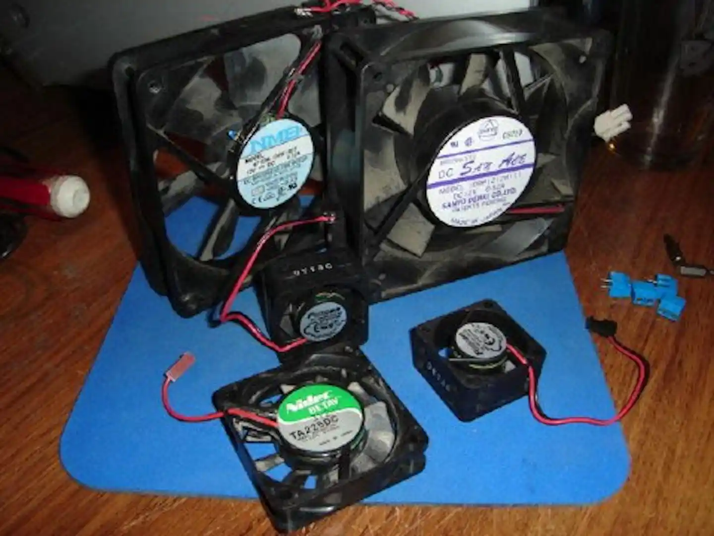 Add Extra Fans to Your Mac | Macinstruct